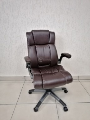 Кресло Barneo K-44 для руководителя (коричневая экокожа) в Нягани - nyagan.ok-mebel.com | фото 1