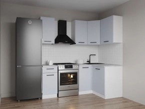 Кухонный гарнитур угловой Смоки 2000*1200 (Стол. 26мм) в Нягани - nyagan.ok-mebel.com | фото