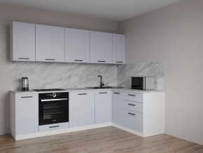 Кухонный гарнитур угловой Смоки 2600*1600 (Стол. 26мм) в Нягани - nyagan.ok-mebel.com | фото