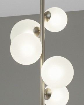 Люстра на штанге Moderli Renny V11466-5P в Нягани - nyagan.ok-mebel.com | фото 4
