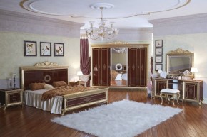 Спальный гарнитур Версаль (модульная) в Нягани - nyagan.ok-mebel.com | фото